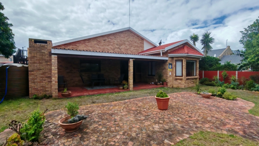 2 Bedroom Property for Sale in Reebok Western Cape